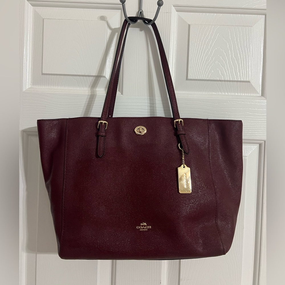 Coach Tote